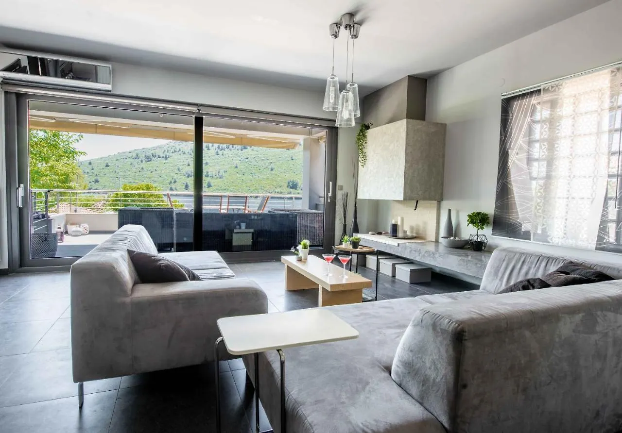 ΆNASSA PORTO KOUFO Sea front suites